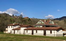 Apartamentos La Presa El Molin